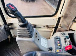 SCHAEFF SKL873 4WD LOADING SHOVEL C/W BUCKET *VIDEO*