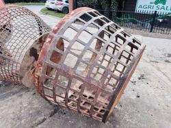 LLOYD SCREENING BUCKET *TO SUIT EXCAVATOR* C/W THREE X SCREENING BASKET'S 