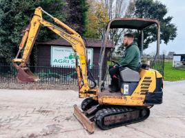 CASE TRACKED EXCAVATOR C/W BUCKET 