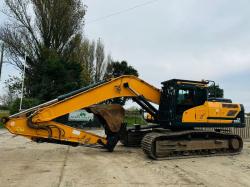 HYUNDAI HX300L EXCAVATOR *YEAR 2018, 4950 HOURS* C/W QUICK HITCH