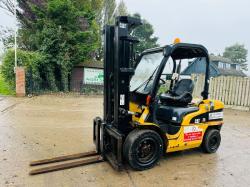 CATERPILLAR 35 DIESEL FORKLIFT C/W THREE STAGE MAST *VIDEO*