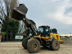 JCB 456EZX 4WD LOADING SHOVEL *YEAR 2011* C/W BUCKET 