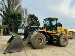 JCB 456EZX 4WD LOADING SHOVEL *YEAR 2011* C/W BUCKET 