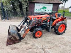 KUBOTA B7100D 4WD TRACTOR C/W FRONT LOADER & REAR WEIGHT BLOCK 