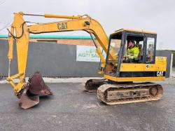 CAT E70B TRACKED EXCAVATOR *C/W 2 BUCKETS AND QUICK HITCH*VIDEO*