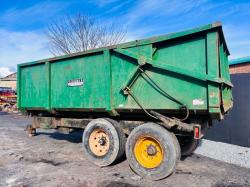 WOOTTON 10 TONNE TANDEM AXLE GRAIN TRAILER WITH HYDRAULIC REAR TAILGATE*VIDEO*