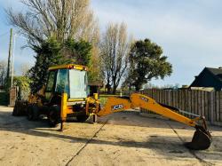 JCB 2CX 12FT 4WD BACKHOE DIGGER *YEAR 2011* C/W THREE IN ONE BUCKET 