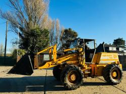 JCB 412 4WD LOADING SHOVEL C/W PERKINS ENGINE & BRAND NEW BUCKET 