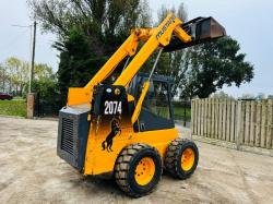 MUSTANG 2074 SKIDSTEER C/W BUCKET 