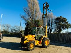 JCB 926 4WD ROUGH TERRIAN FORKLIFT C/W C/W THREE STAGE MAST 