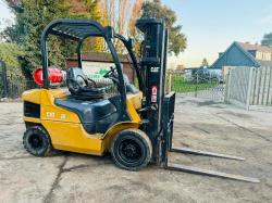 CATERPILLAR GP25N FORKLIFT *CONTAINER SPEC* C/W PALLET TINES *VIDEO*