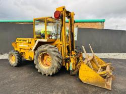 SANDERSON PM2-264 4WD ROUGH TERRAIN FORKLIFT 2 STAGE MAST *C/W BUCKET AND FORKS*