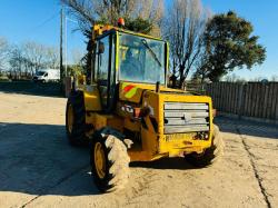 JCB 926 4WD ROUGH TERRIAN FORKLIFT C/W C/W THREE STAGE MAST 