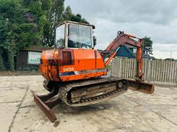 HITACHI UE50 TRACKED EXCAVATOR C/W ISUZU ENGINE *VIDEO*