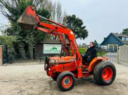 KUBOTA L2850 4WD TRACTOR C/W FRONT LOADER & BUCKET