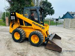 MUSTANG 2074 SKIDSTEER C/W BUCKET 